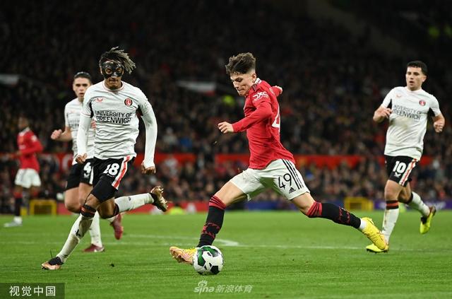 赛场上取得 赛场上取得